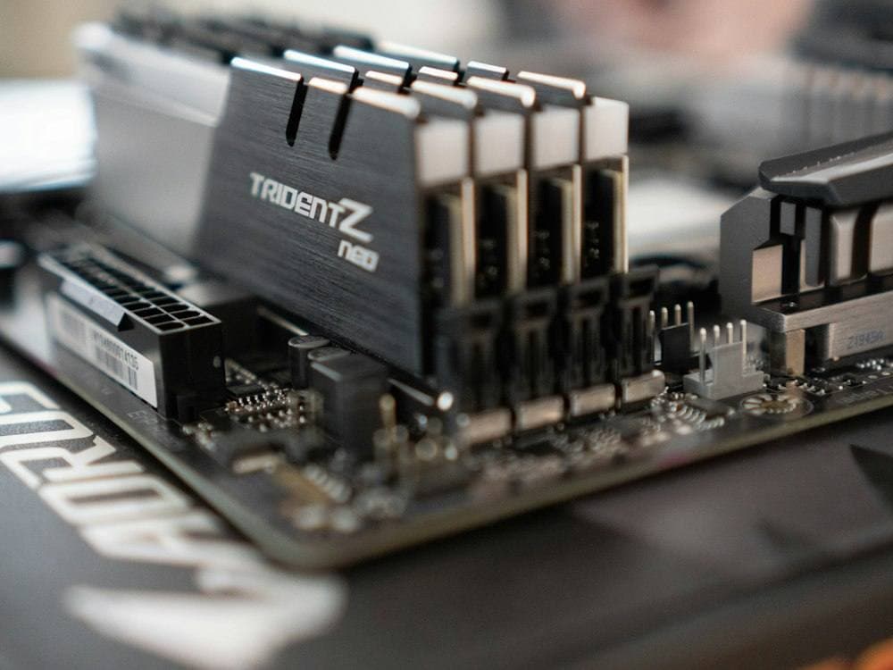 G.Skill Trident Z5 RGB DDR5 64GB (2×32GB) 6400MHz
